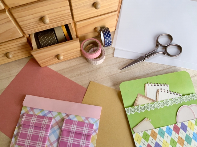 趣味としてオリジナルステッカー作りを楽しもう