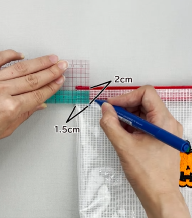 ハトメをつける