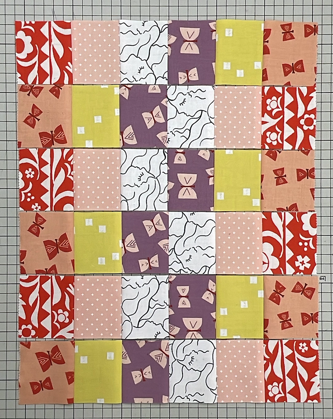 直線でつなぐだけパッチワーク