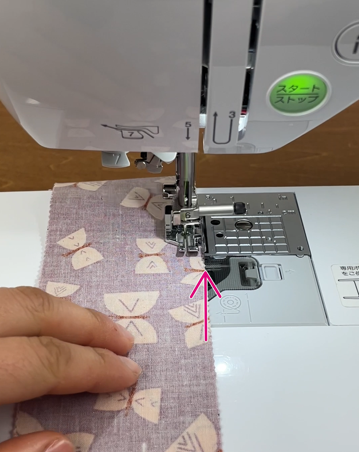 直線でつなぐだけパッチワーク