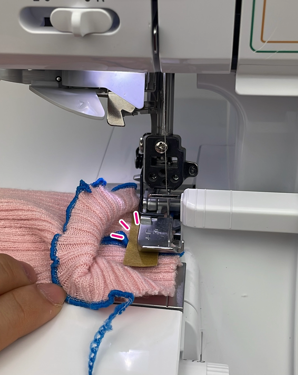 巻きロックでカットソーリメイク